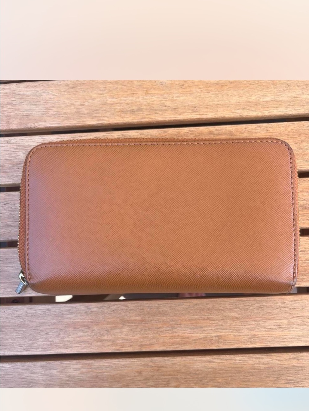 Tory Burch Saffiano Zip-Around Wallet in Cognac with Gold Logo - Picture 2 of 5